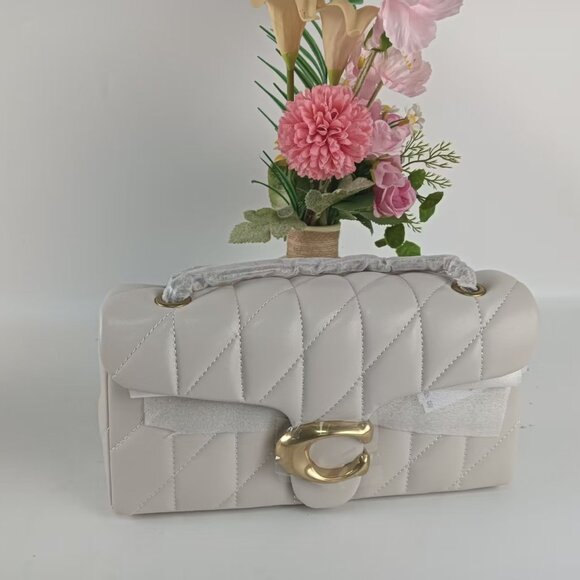 Coach Tabby 26" Quilted Pillow Shoulder Bag - Picture 1 of 5